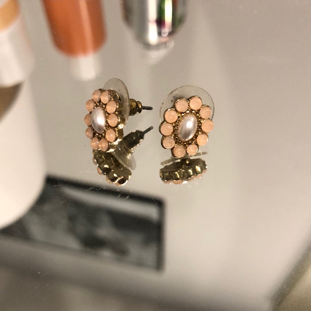 Pink and faux Pearl earring studs